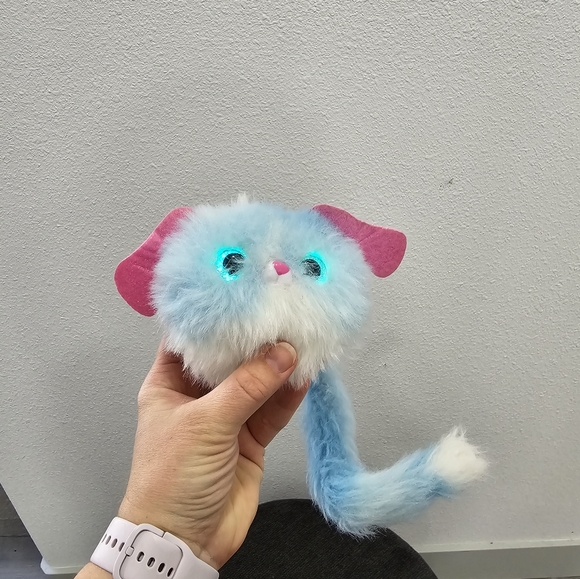 Pomsies Pet Lulu- Plush Interactive Toy - Picture 5 of 8